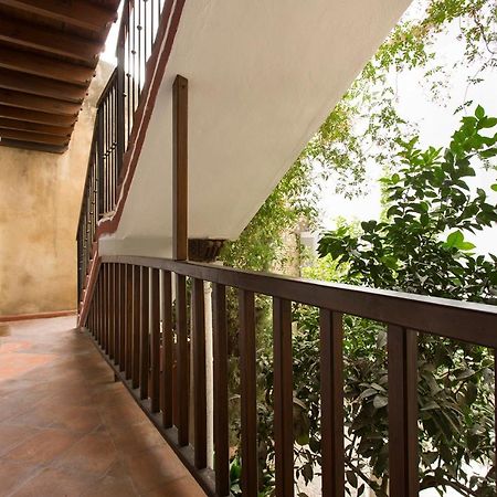 Apartamento Puerta Elvira Centro Free Parking Granada Dış mekan fotoğraf