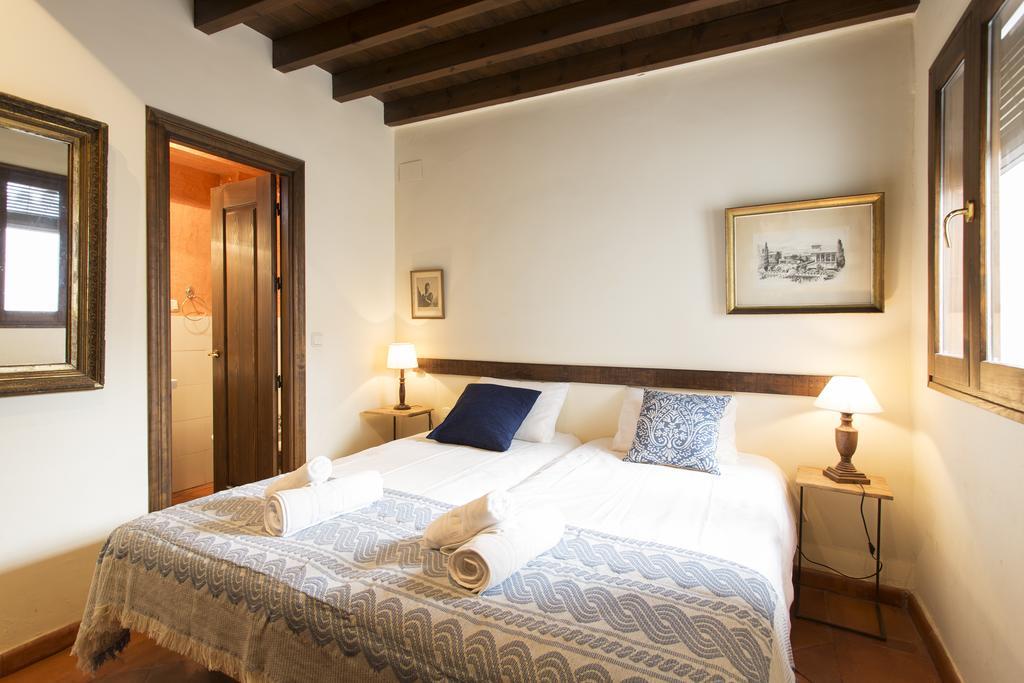 Apartamento Puerta Elvira Centro Free Parking Granada Dış mekan fotoğraf